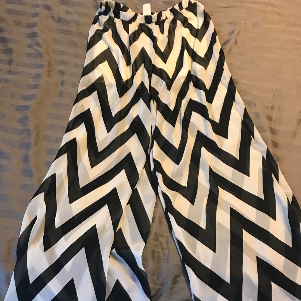 Maxi pants